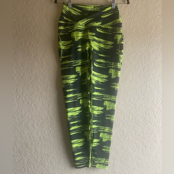 Alphalete Surface Power Leggings, Large, New - Picture 2 of 9